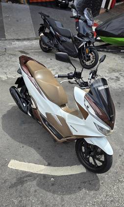HONDA PCX DLX 